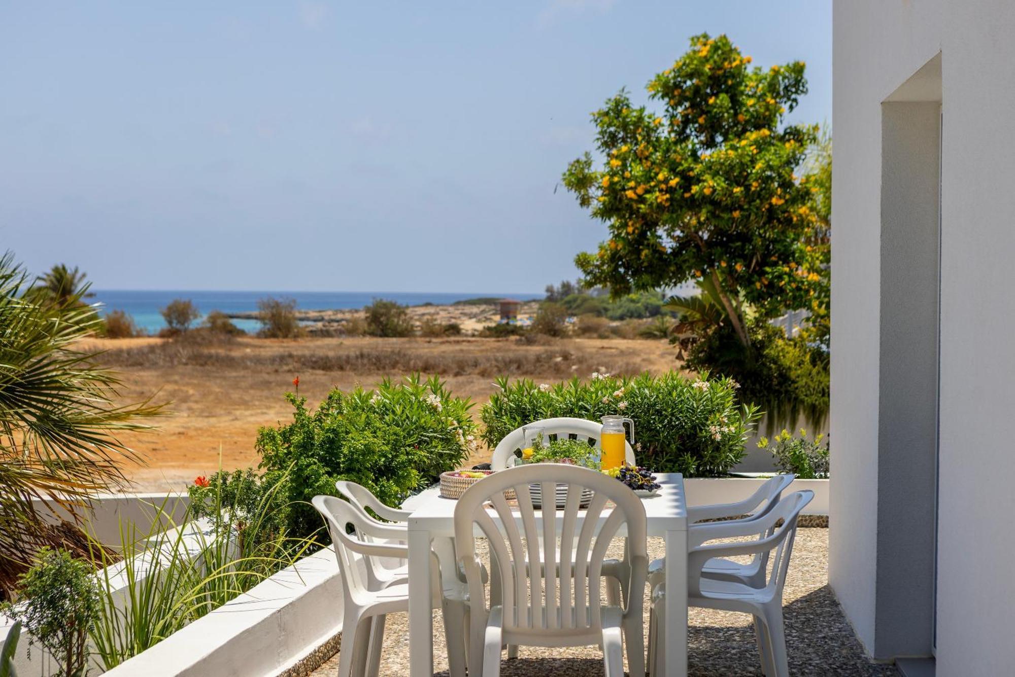 Protaras Nisia Seaside Villa Ngoại thất bức ảnh