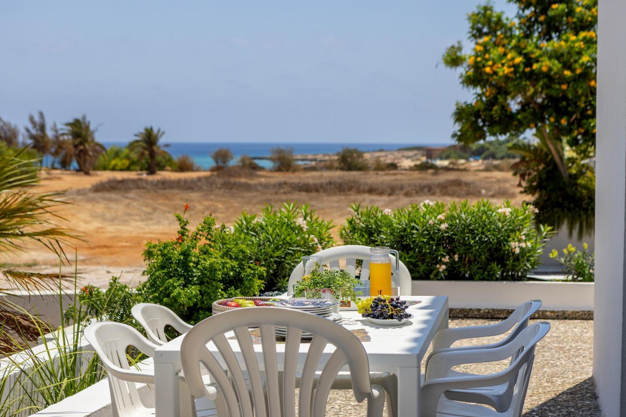 Protaras Nisia Seaside Villa Ngoại thất bức ảnh