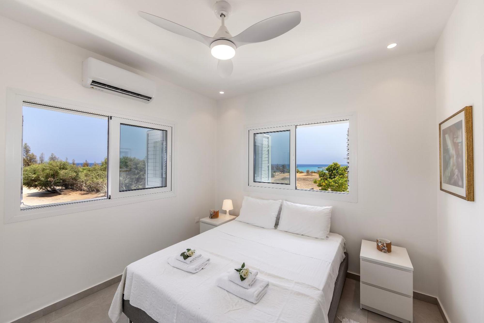 Protaras Nisia Seaside Villa Ngoại thất bức ảnh
