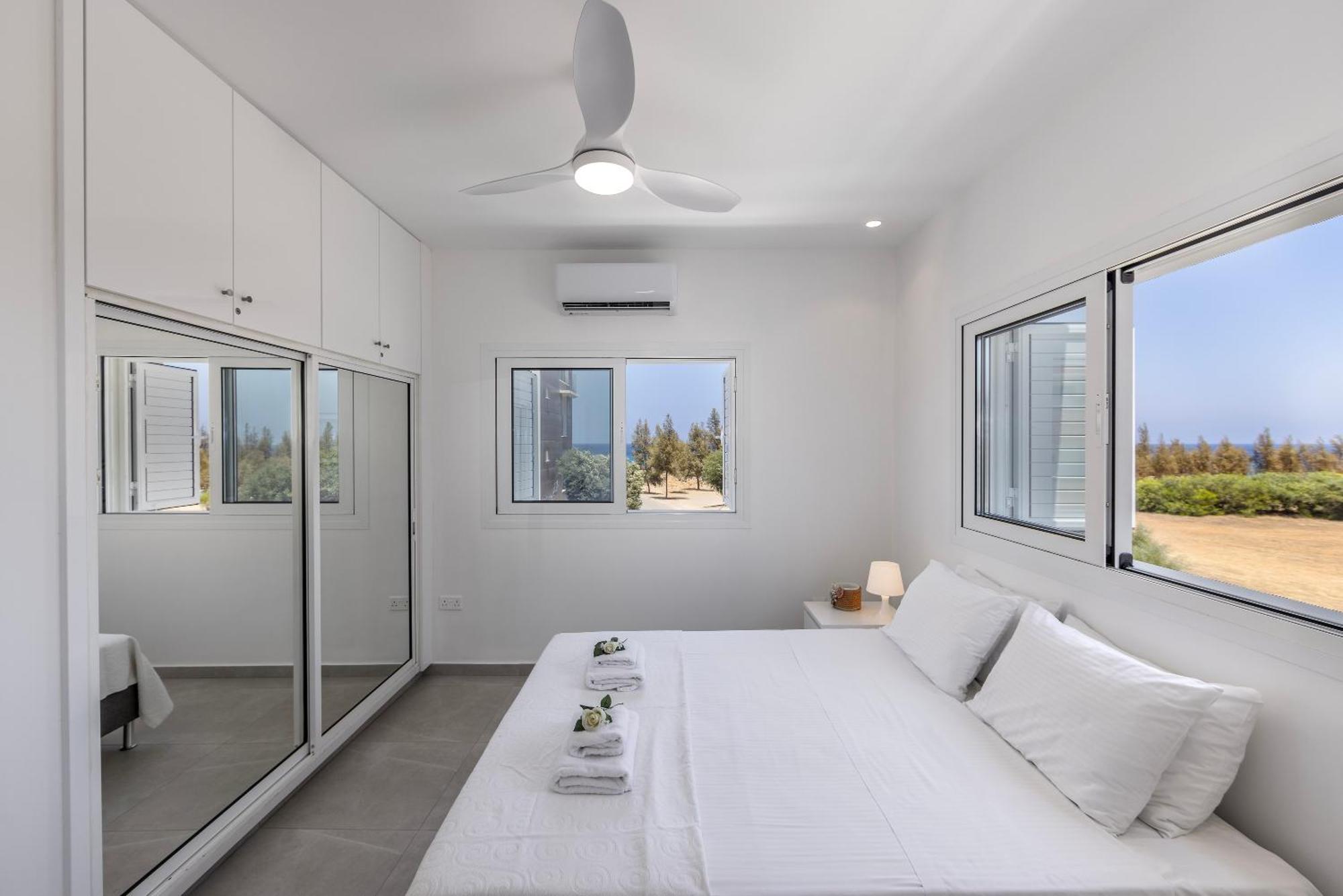 Protaras Nisia Seaside Villa Ngoại thất bức ảnh